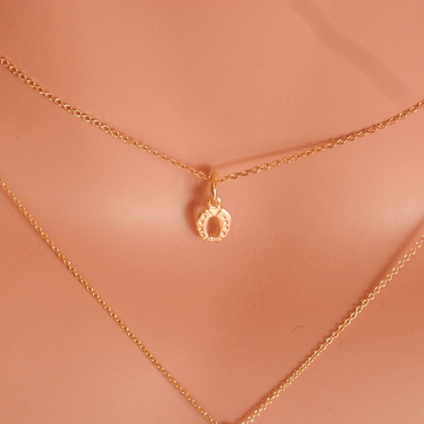 tiny horseshoe necklace gold