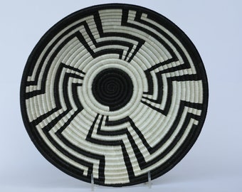 Abiga African Wall Basket, Rwanda baskets, African Woven basket,  Black and White