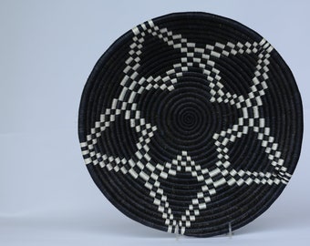 Ravina African Wall Basket, Rwanda baskets, African Woven basket,  Black and White