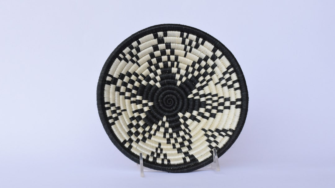 Vira Small African Wall Basket, Sisal Basket, Woven Basket, Hanging