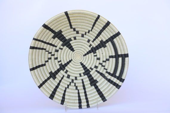 Kafeke Medium African Basket, 10 Inches Rwanda Basket, Black and White