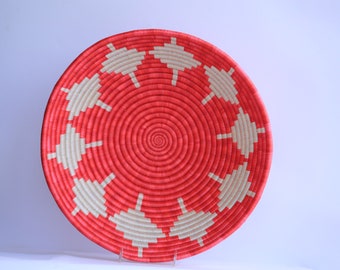 Renze African Wall Basket, Rwanda baskets, African Woven basket. White and dark red