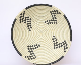 Fulu Large African Wall Basket, 12" African Woven basket, Rwanda Baskets. black and White