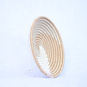 Umuraba Medium African Basket, 10 Inches Rwanda Basket, White and Tan image 3