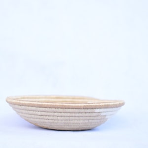 Umuraba Medium African Basket, 10 Inches Rwanda Basket, White and Tan image 5