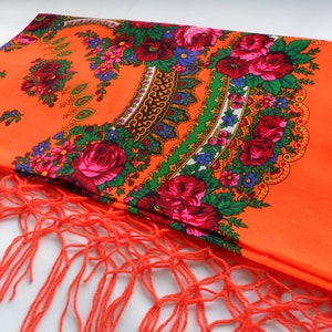 Chale russe Bright accessory Ladies scarf Babushka scarf ussr Folk Print UKRAINE Mother in law gift Sister in law gift Mother daughter gift
