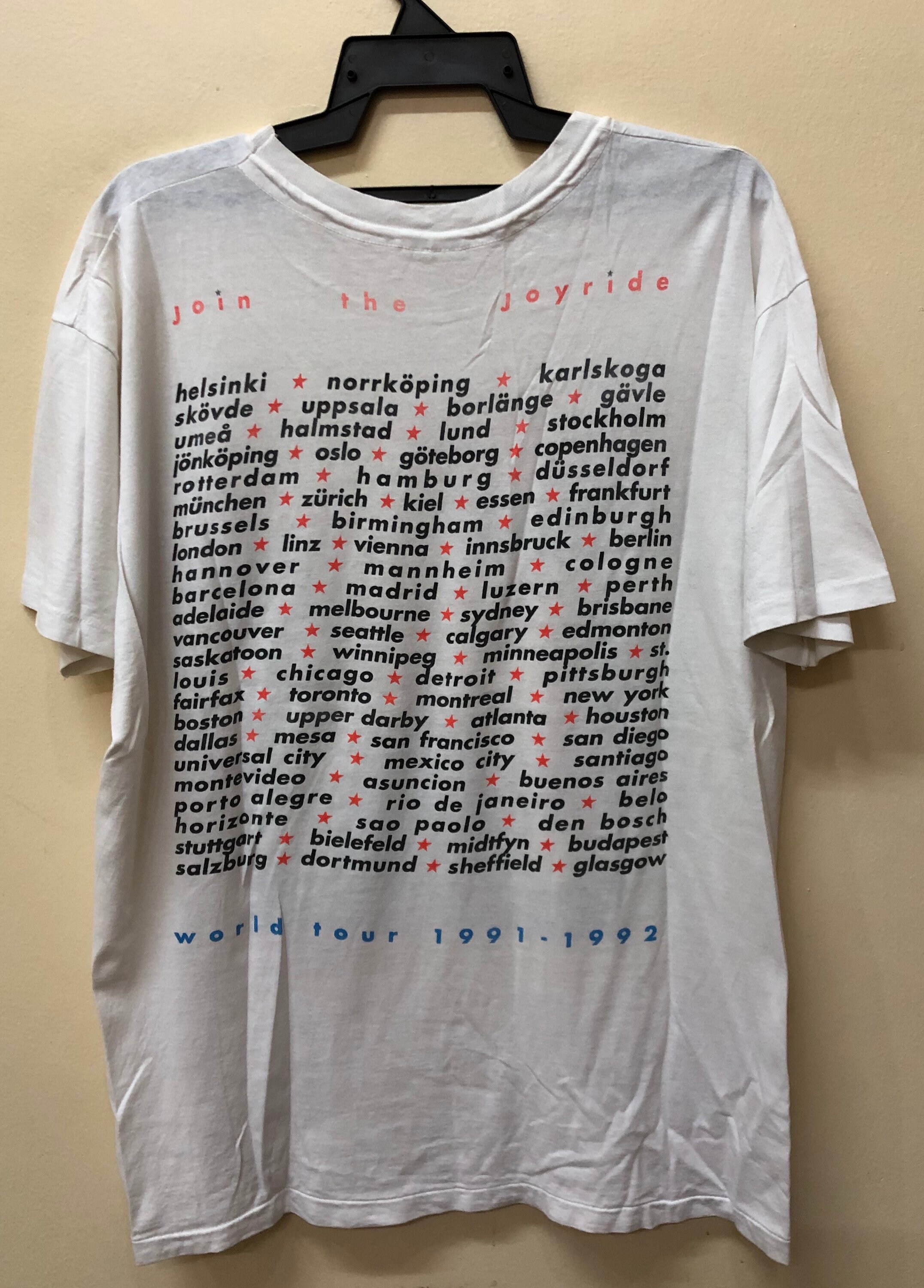 90年代ヴィンテージ EUROPE 91/92 ツアーTシャツ Vintage EUROPE 91/92 Tour T-shirt from the 90s, Japan
