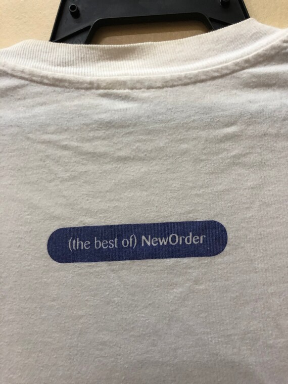 Vintage 90s New Order the best Longsleeve Bandtee… - image 6