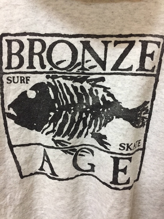Vintage Bronze Age Surf Skateboard Big Logo BackPrint… Gem