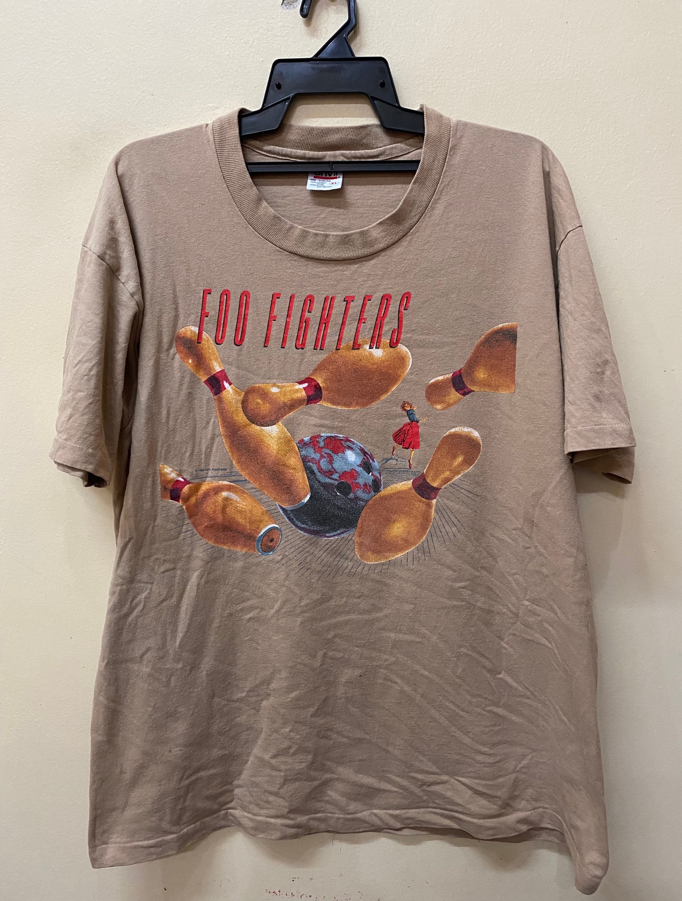 Vintage 90s Foo Fighters 1996 Grunge Band Tshirt - Etsy Vintage 90s Foo Fighters 1996 Grunge Band Tshirt - Etsy