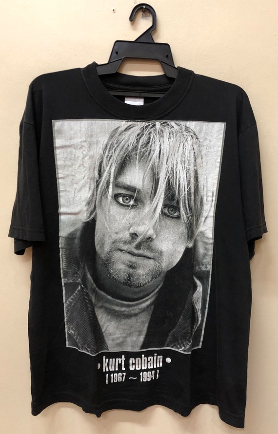 Vintage 90s Kurt Cobain Nirvana T Shirt Soundgarden Alice in