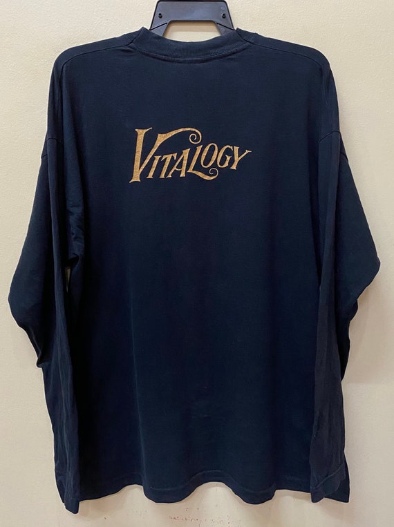 Vintage 90s Pearl Jam Vitalogy Longsleeve shirt D… - image 2