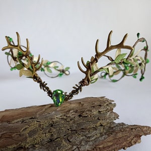 Fairy crown with antlers Elf crown antlers Woodland elven tiara Druid crown  Elf circlet with horns Elvish circlet