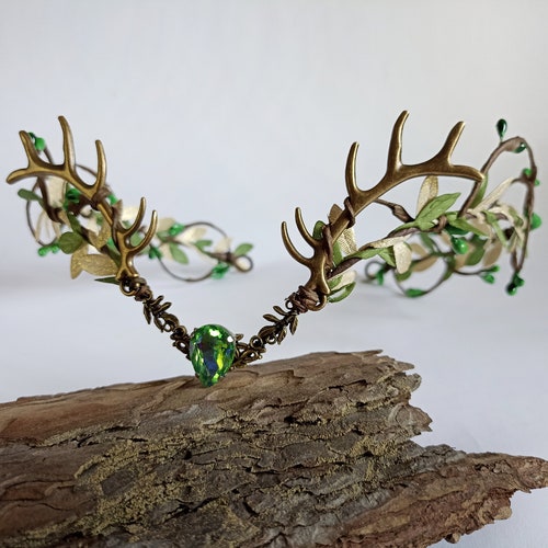 Fairy crown with antlers Elf crown antlers Woodland elven tiara Druid crown  Elf circlet with horns Elvish circlet