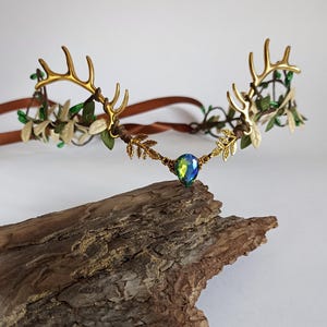 Elven Antler Tiara Gold - Forest Green Crown with Gold Leaves, Fantasy Antler Headpiece, Gothic Cosplay Headband, Elvish Tiara for Festivals