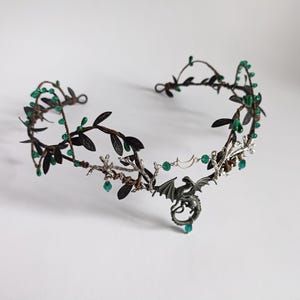 Dragon Woodland Tiara – Elven fantasy crown with green beads Mystic headpiece Gothic headpiece Druids crown