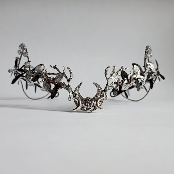 Moon Goddess Crown – Triple Moon Tiara with Pentacle, Elven Silver Branch Circlet, Wiccan Pagan Headpiece, Fantasy Cosplay Crown