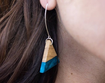Holzohrringe Holzohrringe Ohrringe mit Epoxidharz Ohrringe mit Holz Blaue Ohrringe Blaue Ohrringe Ohrringe Damen Ohrringe