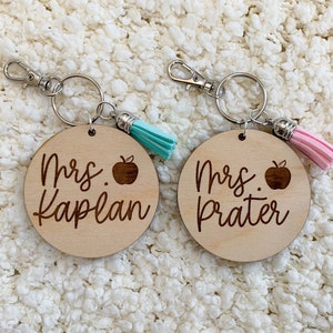 Teacher bag tag, teacher lanyard personalized, teacher bag charm, personalized teacher gift, teacher appreciation gift, custom teacher gifs