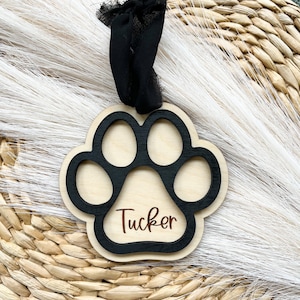 Pet Stocking Name tags, paw print name ornament, dog Christmas ornament stocking tags, dog name tags, paw print pet ornament, pet name tags