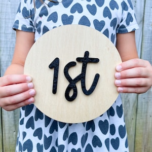 First day of school sign, back to school signs, back to school photo props, preschool sign, kindergarten sign, round back to school sign