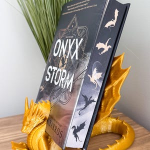 Dragon Book Holder, dragon tablet holder, dragon bookends, fourth wing book dragon holder, dragon bookshelf, fantasy bookshelf, fantasy book