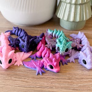Dragon Egg with baby dragon, 3d printed dragon and egg, baby dragon egg, surprise dragon egg, easter egg surprise. Easter gift for kids