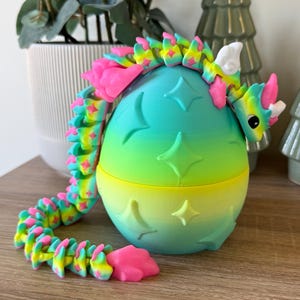 Kids 3d printed Dragon and Egg, articulated dragon,  Easter Egg dragon, girls Dragon Easter egg, surprise dragon egg, kids easter gift