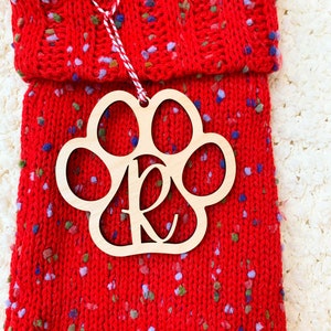 Pet Stocking Name tags, paw print stocking tag, cat stocking tags, dog cat name tags, pet ornament, pet name tags, wooden names for stocking