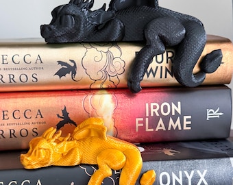 Slapende drakenboekenplankoppas, drakenboekenplankdecor, drakenbeeldje voor boekenplank, zwarte en gouden drakenbeeldjes, drakenboekensteunen