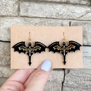 Dragon earrings, fantasy earrings, dragon jewelry, bookish gifts, black and gold dragon earrings, romantasy reader, dragon rider, fantasy