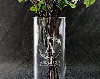 Engraved Glass Wedding Vase - Personalized Anniversary Gift