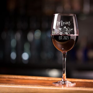 Engraved Floral Wine Glass - New Mom Gift