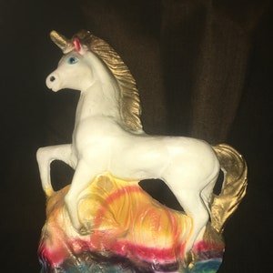 UNICORN Carnival Chalkware Hand-Painted Vintage 1950&#39;s Cool & RARE! We have a Winner!
