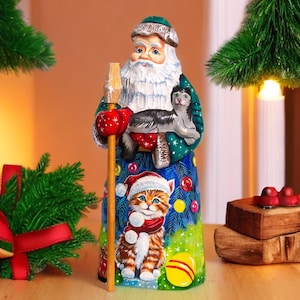 Wooden Hand Carved Vintage Santa Claus figurine with cat 9&quot;, Handmade Christmas Gift Idea for Home Decor Indoor