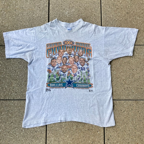 Buy 90s DALLAS COWBOYS T-shirt by Salem Sportswear / Comic Design 