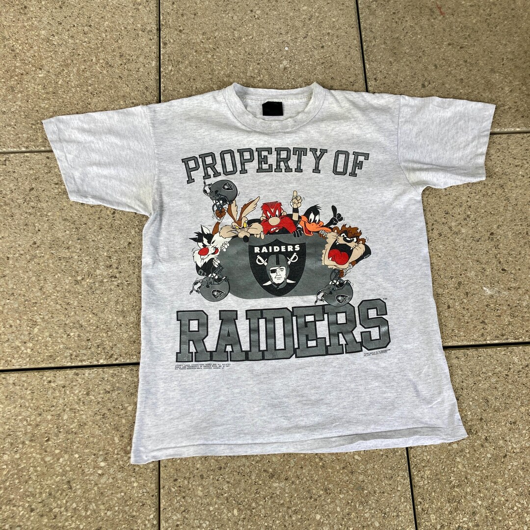 90sNFLロサンゼルスレイダースRAIDERSフットボールTシャツロゴ7USA 90s Los Angeles RAIDERS X Looney Tunes T-shirt / NFL Sportswear