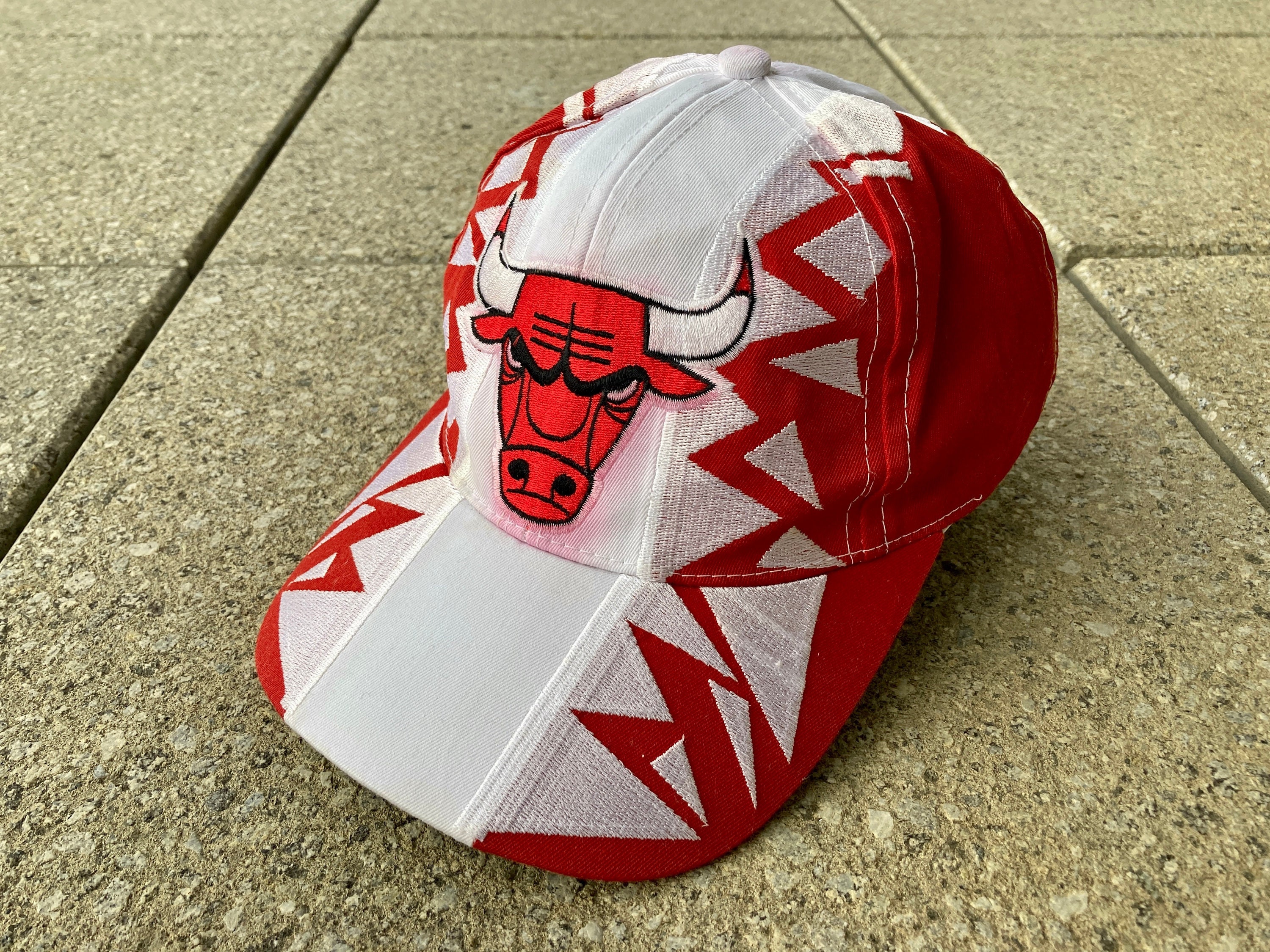 dailysnapback — Chicago Bulls Red Vintage Snapback Hat