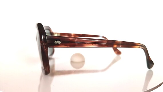 Sunglasses, rectangular, oval, tortoise, crystal … - image 5