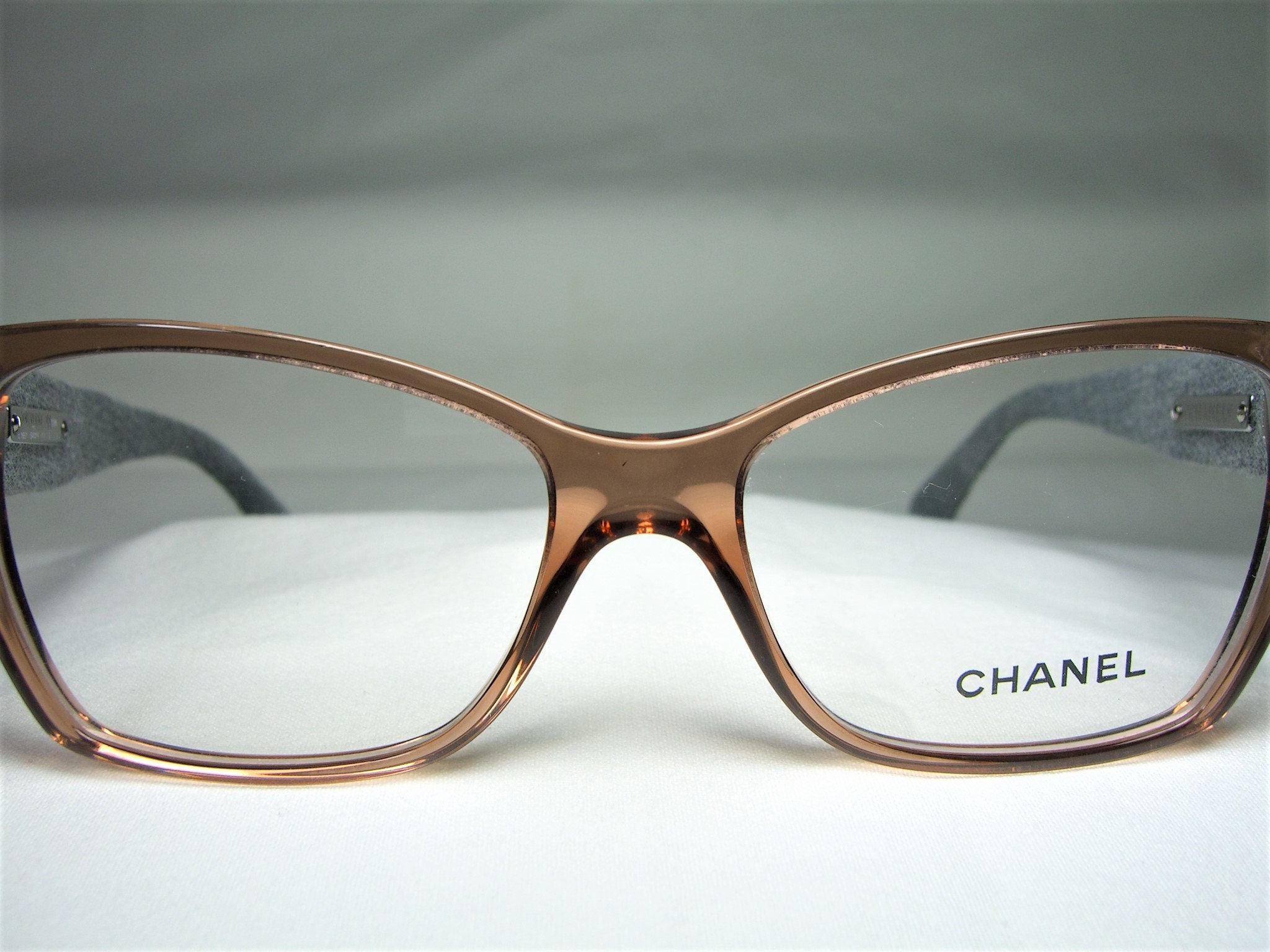 chanel eyeglass frames retailers