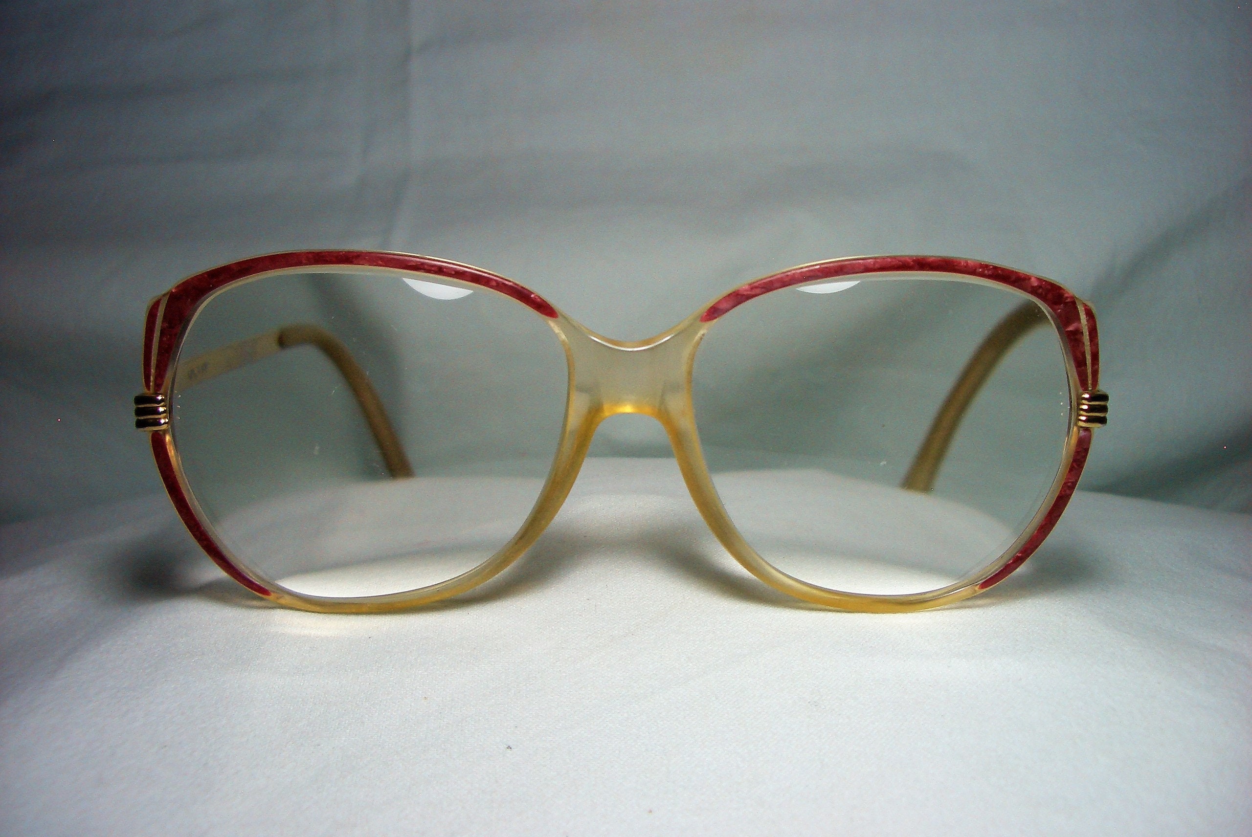 Nina Ricci, oval, round, gold plated, eyeglasses, frames, women's, ultra vintage