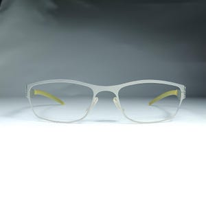 Ic! Berlin Eyeglasses Model Otomo I Carbon Gunmetal Rectangular  