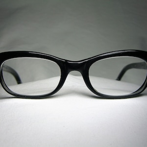 Ratti Meflecto, eyeglasses, oval, round, frames, men&#39;s, women&#39;s, unique, hyper vintage