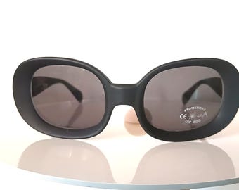 Gafas de sol Jackie O ovaladas de montura profunda para mujer, raras, nuevas, de stock antiguo, estilo glamuroso vintage.