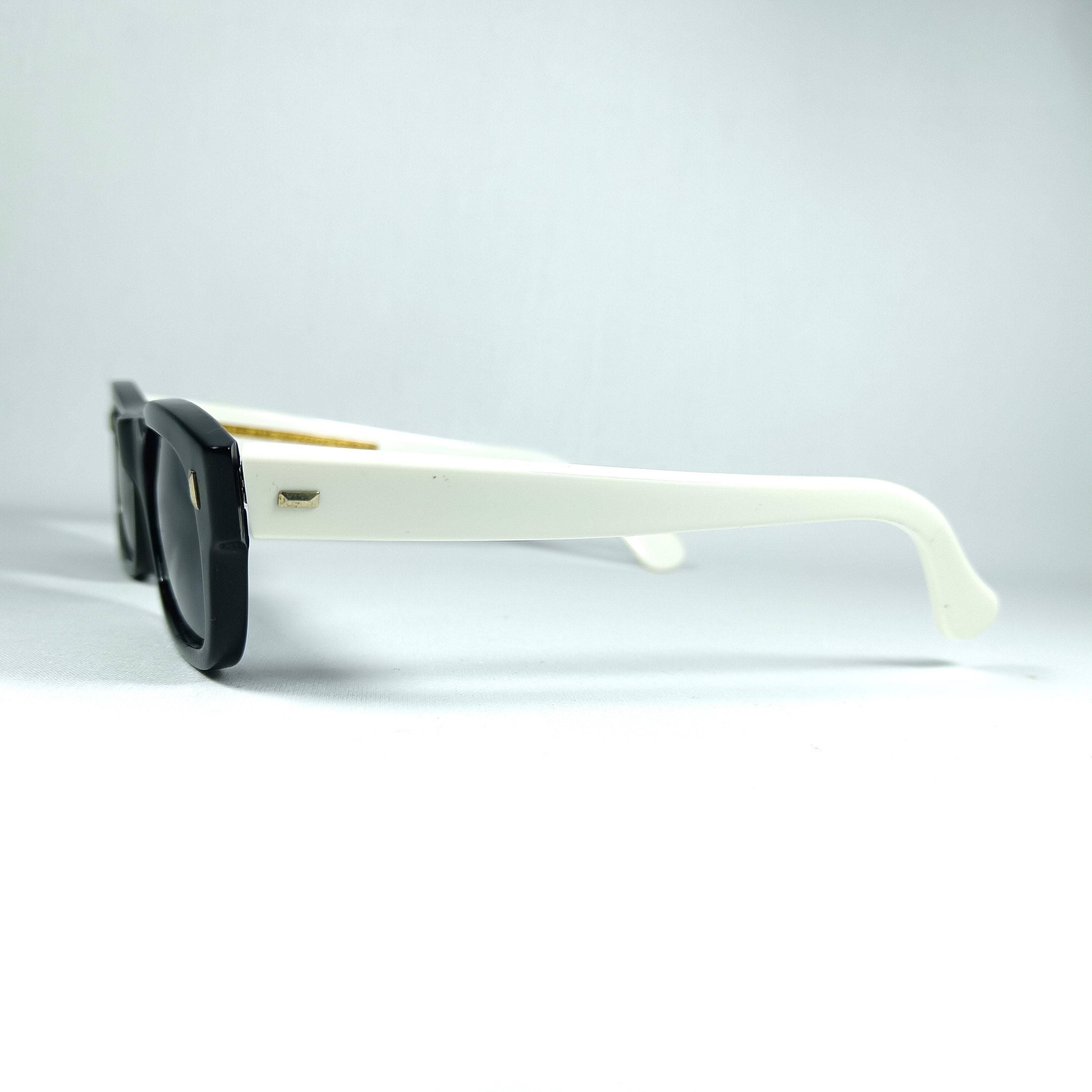 CUTLER AND GROSS Black/White Unisex Sunglasses NWT $650 Cutler and Gross / 9276 / Black – I Visionari main image 3