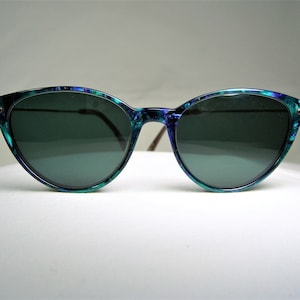 Conquistador, sunglasses, Cat Eye, oval, frames, women&#39;s, rare, NOS, glam vintage