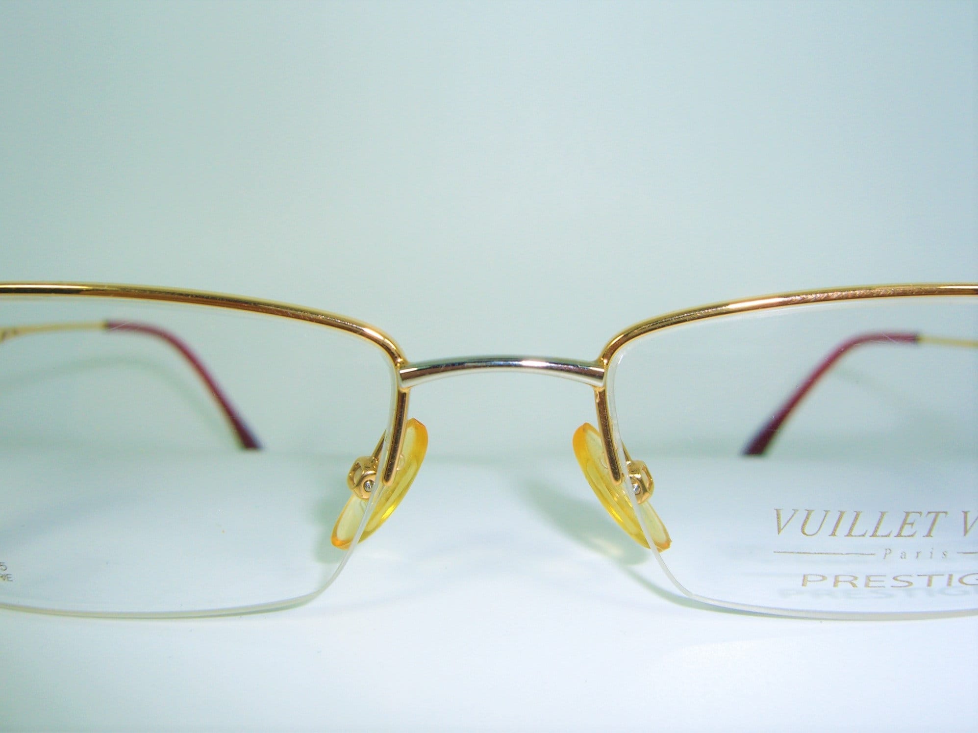 VUILLET VEGA 眼鏡 フレーム ハーフリム ナイロール 22金メッキ？ Vuillet Vega ゴールド＆プラチナチタン眼鏡、ハーフリムオーバル