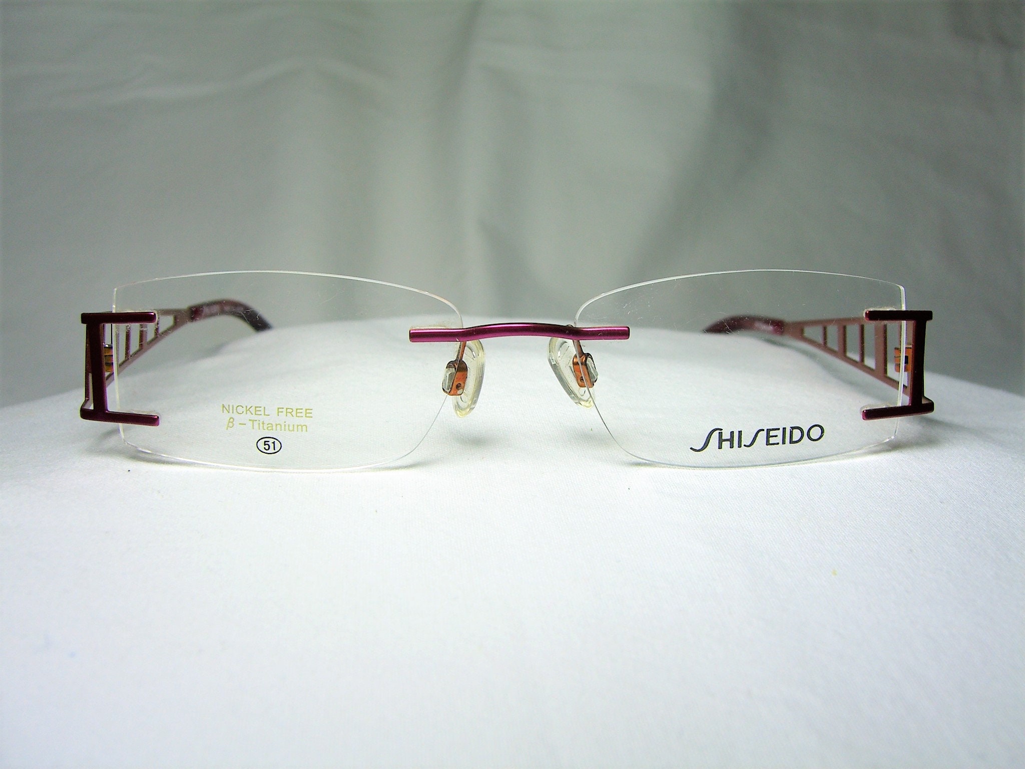 Shiseido Sunglasses - Etsy display picture 2