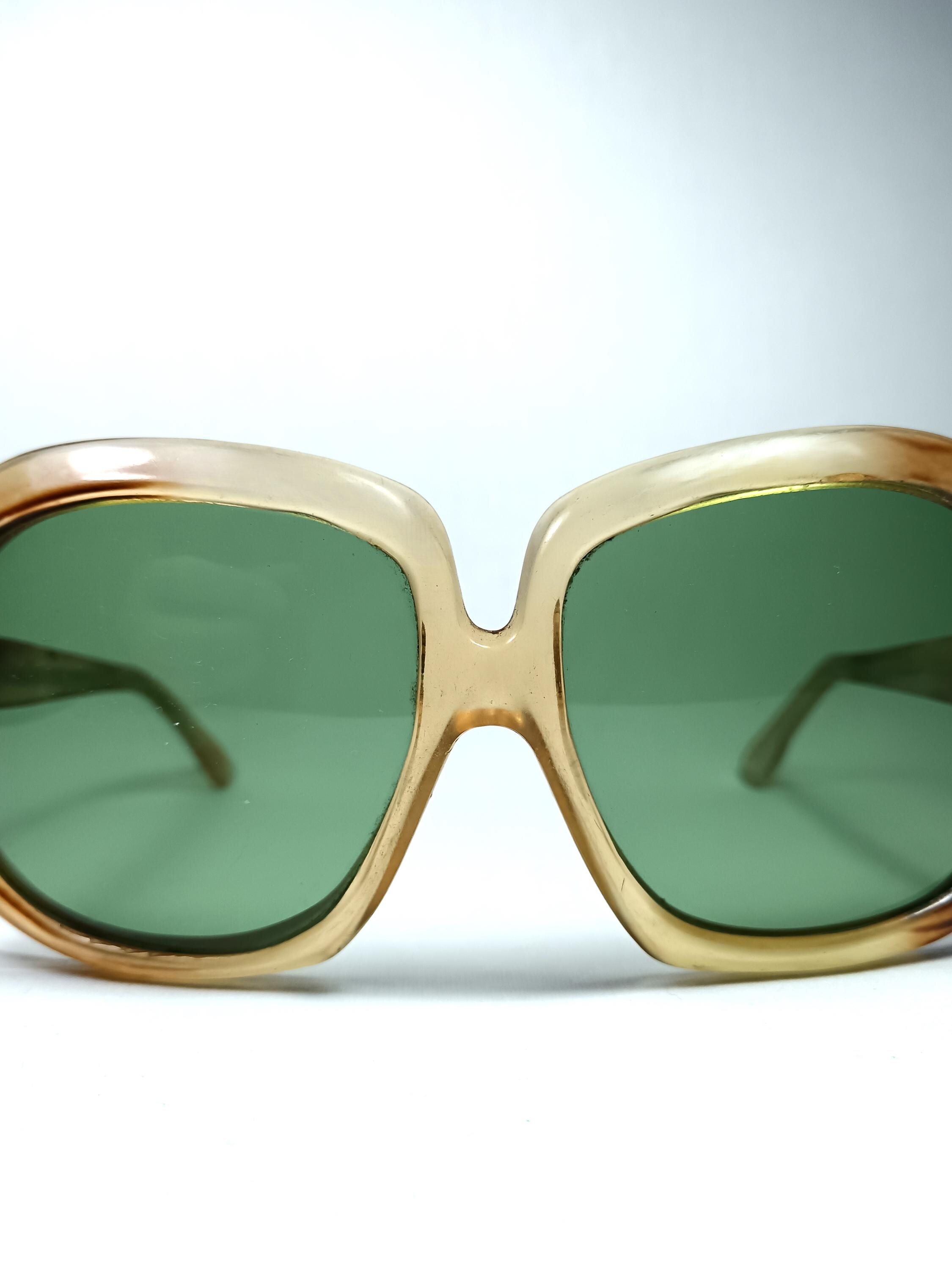 Arbor Eyewear Classic Unisex Warm Amber Sunglasses with Vintage Green Lenses Buckler - Amber with Polarised Green lens – Pacifico Optical main image 4