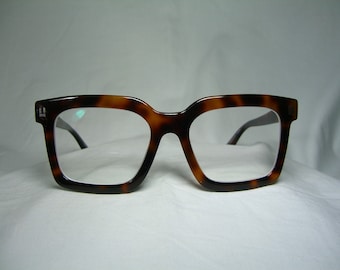 Eyeglasses, wayfarer, square, oval, club master, Tiger of Sweden, frames, ultra vintage
